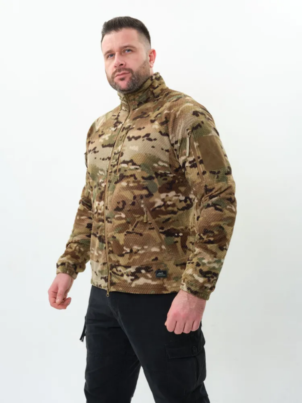 изображение_2025-04-08_225323104